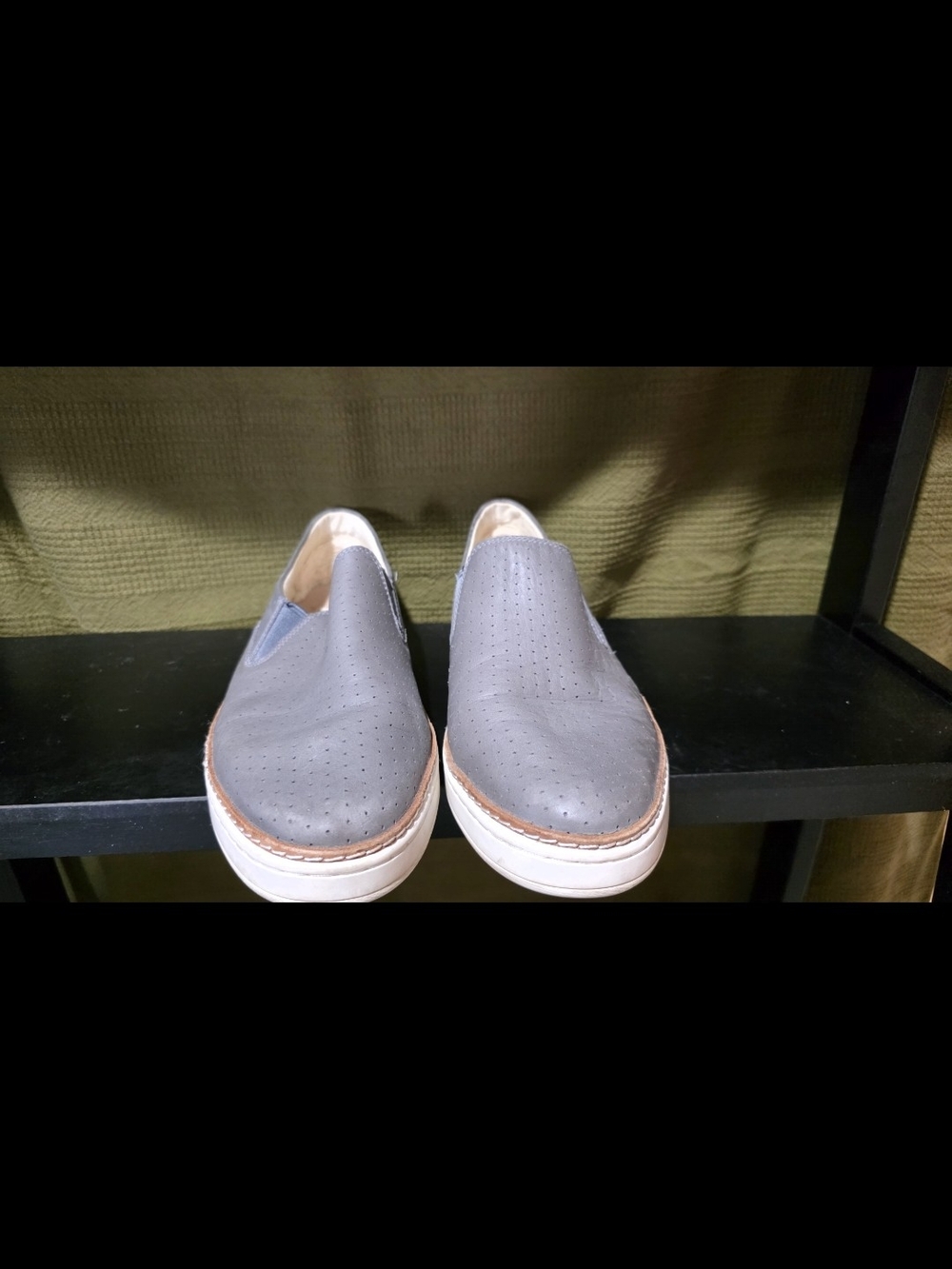 UGG Men's Keile Gray Slip-On Sneakers